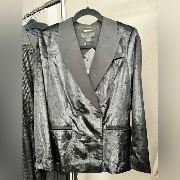 Rachel Zoe - Black Crushed Velvet Blazer (NWT) Size: 6 - Picture 1 of 7